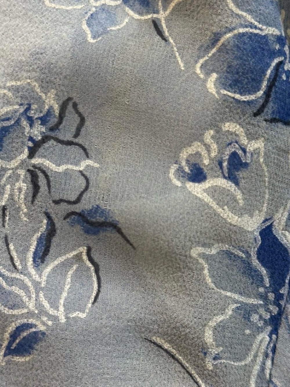 2000s Escada Light Blue Floral Ruffle Blouse - Picture 4 of 4